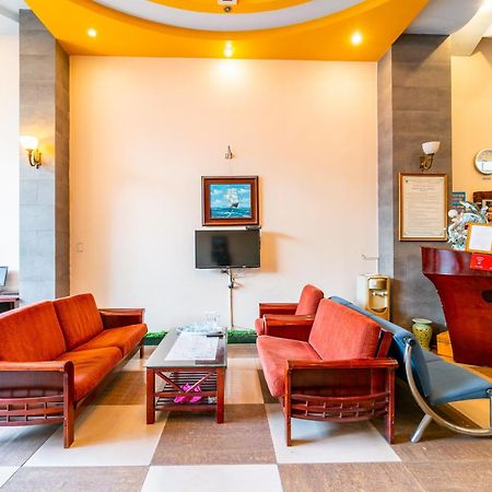 Super Oyo 266 Golden Gate Hotel Da Nang Exterior foto