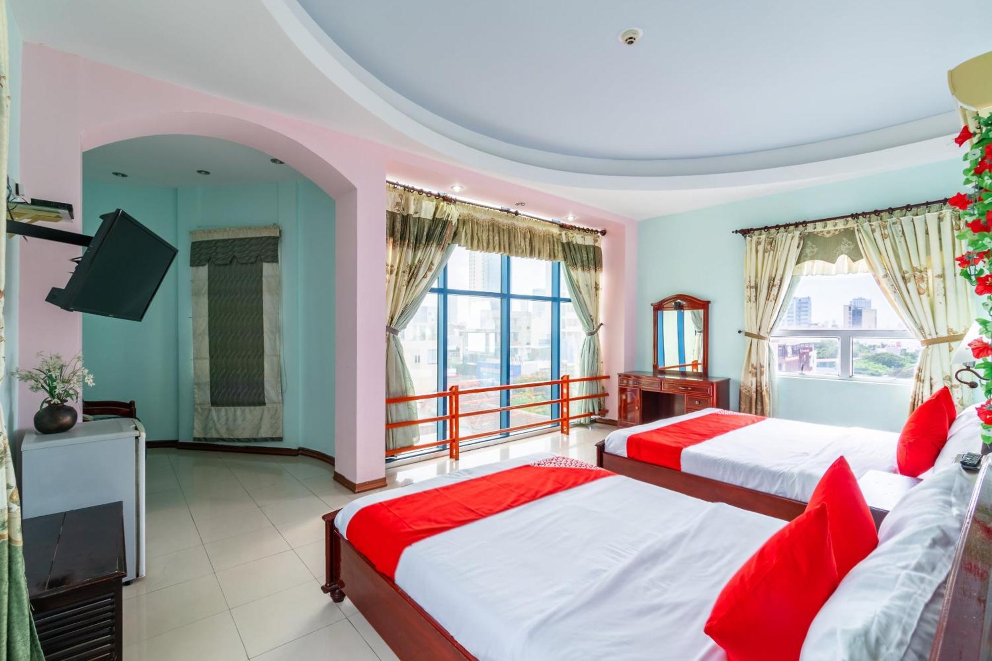 Super Oyo 266 Golden Gate Hotel Da Nang Exterior foto